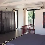 259 Villa