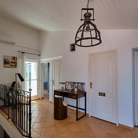 259 Roquebrune-sur Argens