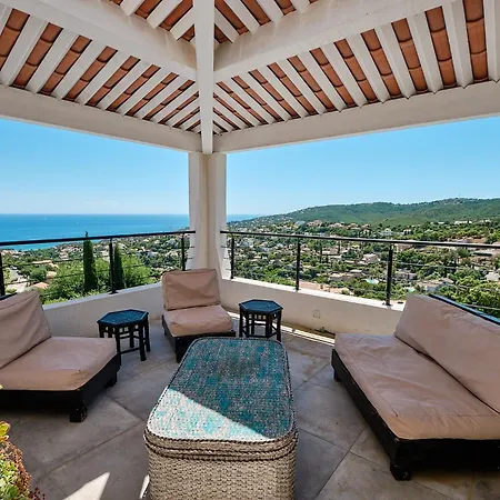Villa 259 *