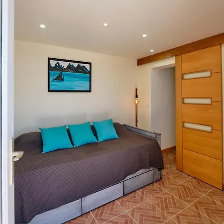 259 Roquebrune-sur-Argens