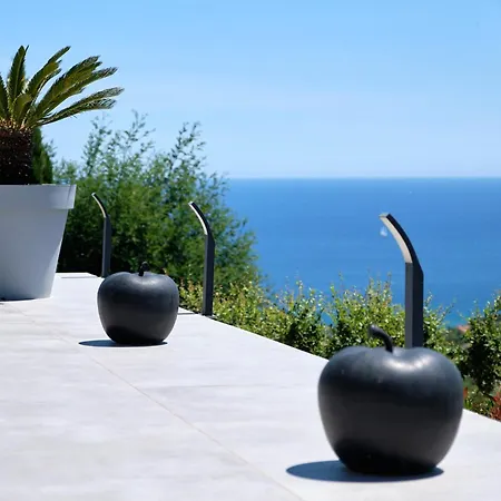 259 Villa Roquebrune-sur-Argens